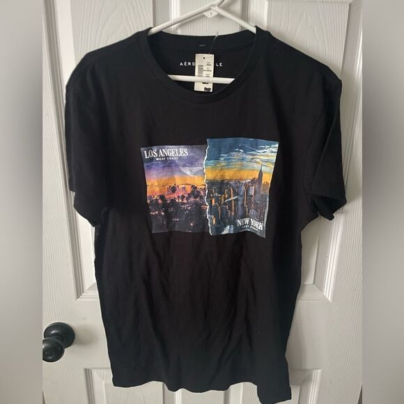 🆕 Aeropostale Black East Coast NYC / West Coast LA Short Sleeve Graphic Tee M - Picture 1 of 4